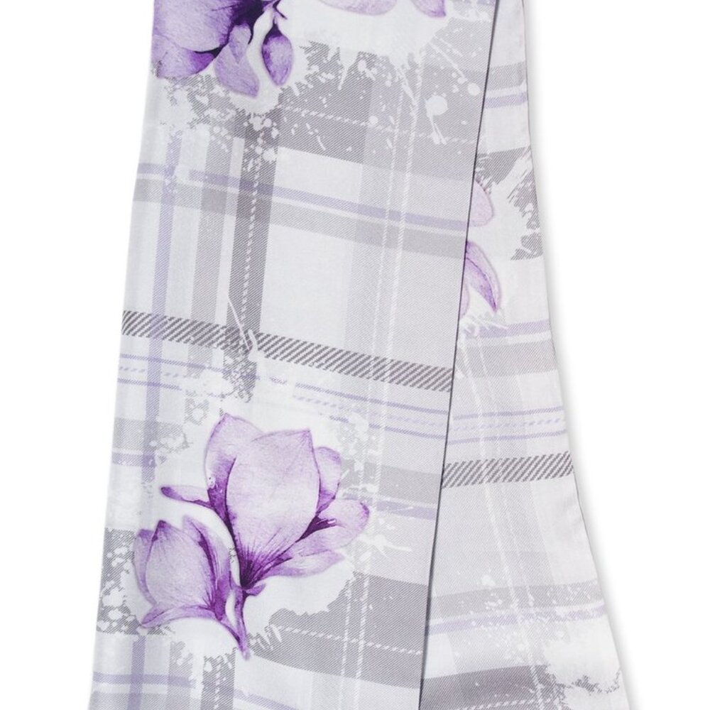 HIGHLAND FLORALS SILK SCARF, Classic Grey